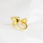 VCA LUCKY BETWEEN THE FINGER RING