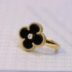 VCA CLOVER ONYX RING GOLD DIAMOND