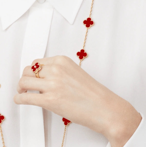 VCA CLOVER CARNELIAN RING ROSE GOLD DIAMOND