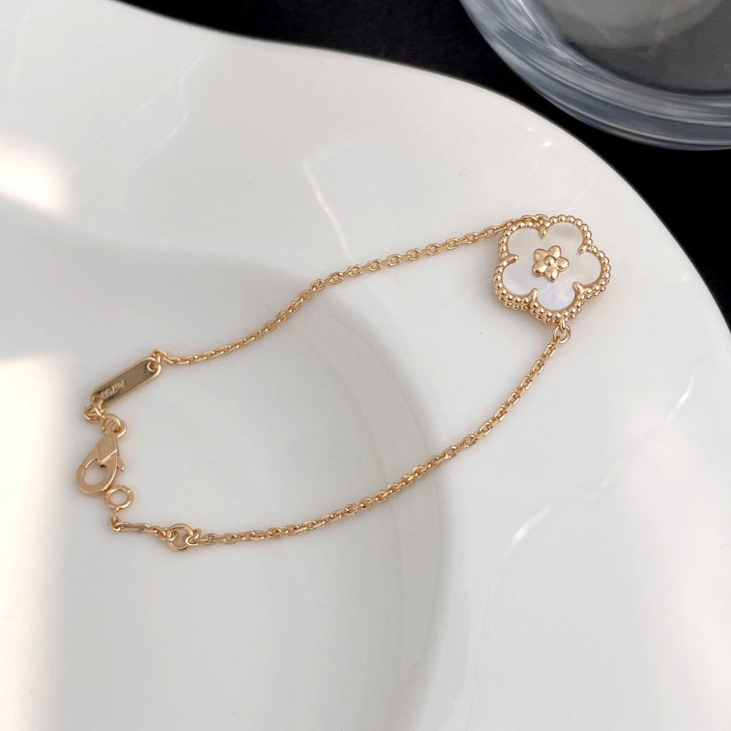 VCA LUCKY SPRING ROSE GOLD MOP BRACELET