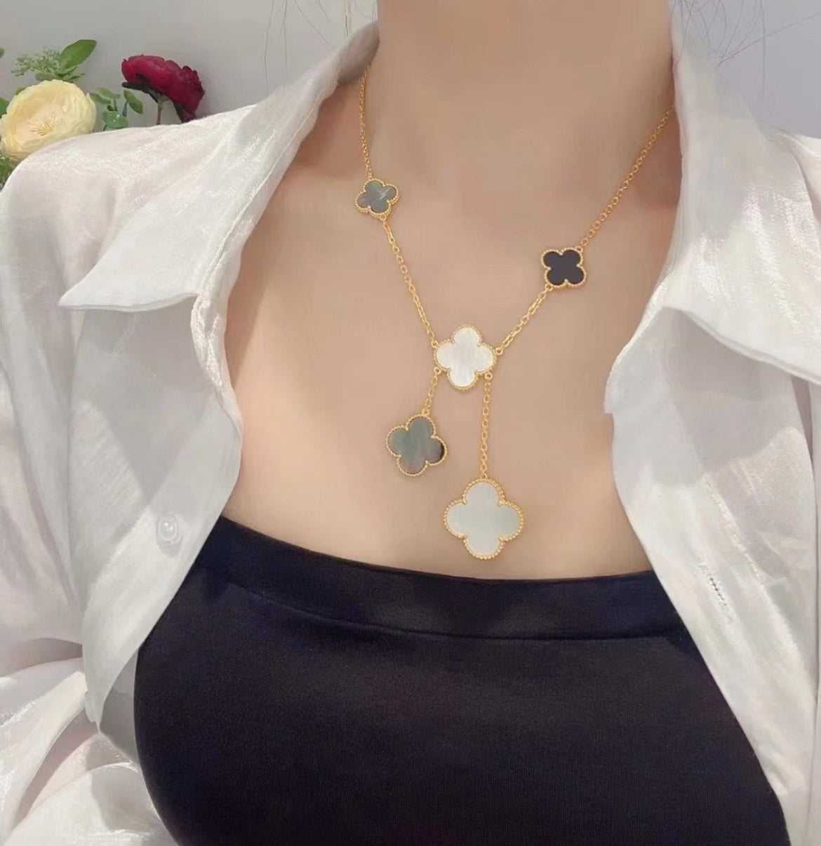 VCA CLOVER 6 MOTIF MOP ONYX GOLD NECKLACE