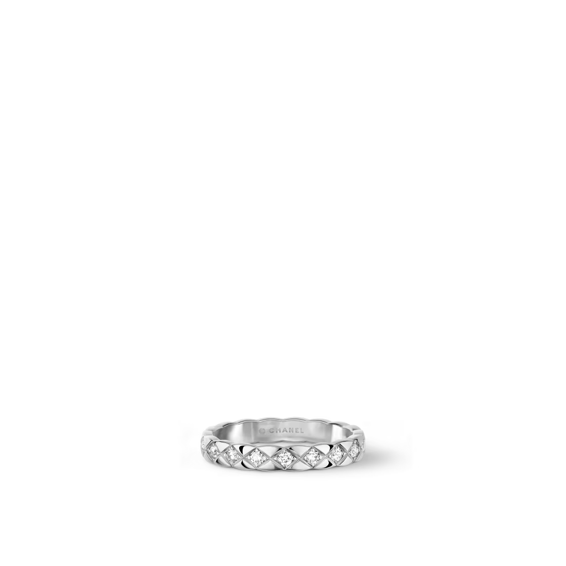 Chanel Coco Crush Ring Quilted Motif Diamonds