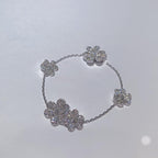 VCA FRIVOLE SILVER 5 FLOWERS BRACELET